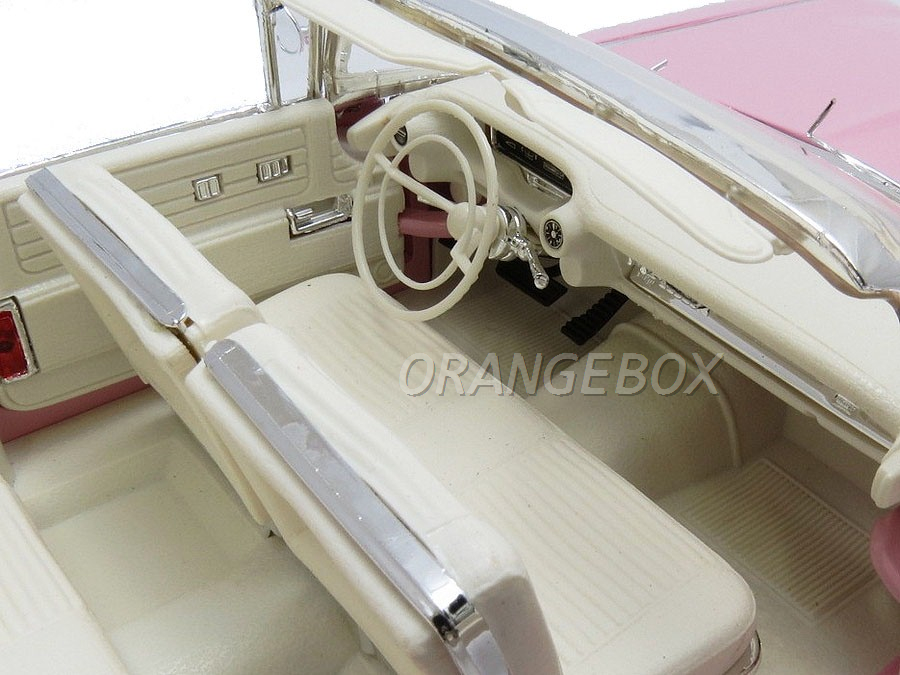 Cadillac Eldorado Biarritz 1959 1:18 Maisto Premiere Edition